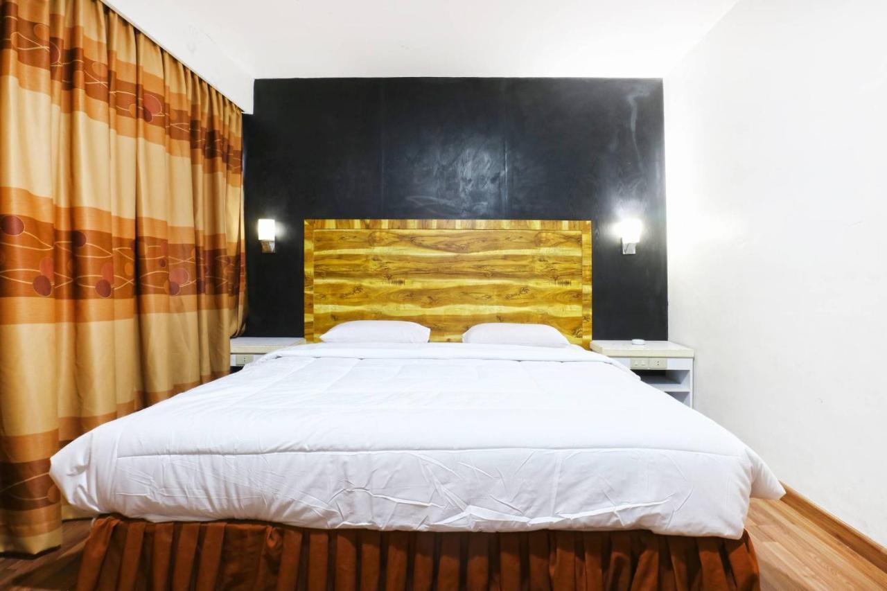 Lee Garden Hotel Medan Zewnętrze zdjęcie