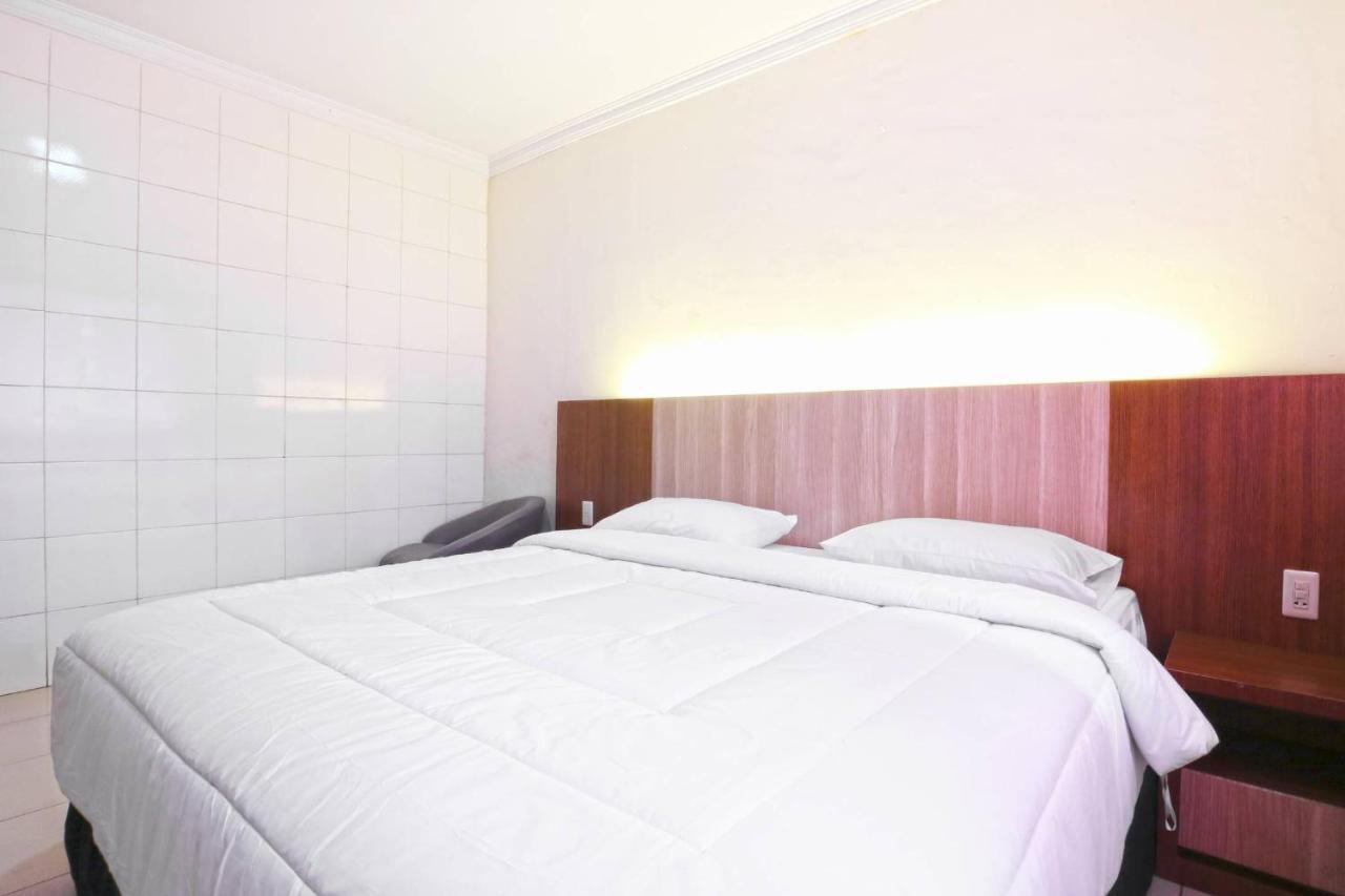Lee Garden Hotel Medan Zewnętrze zdjęcie