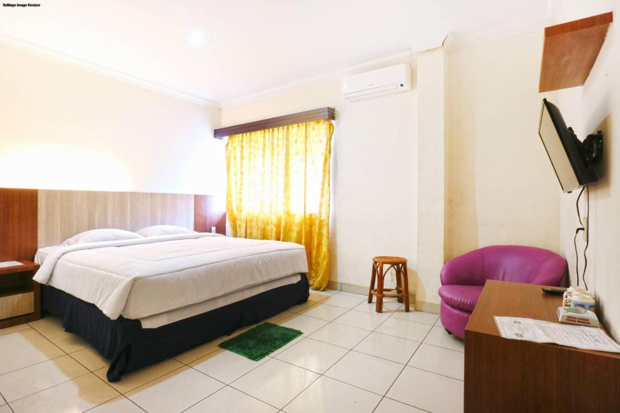Lee Garden Hotel Medan Zewnętrze zdjęcie