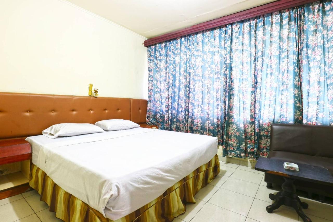 Lee Garden Hotel Medan Zewnętrze zdjęcie