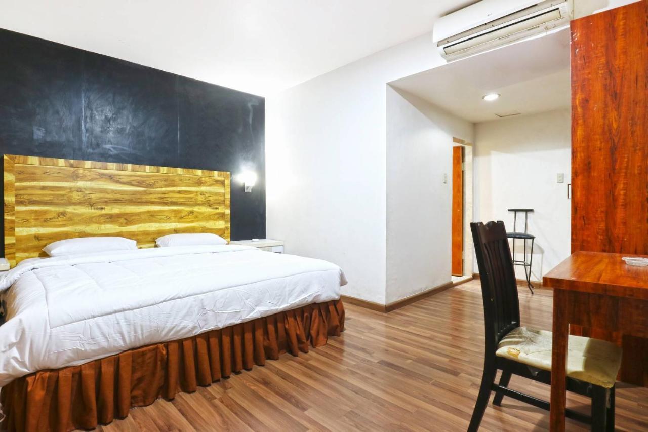 Lee Garden Hotel Medan Zewnętrze zdjęcie
