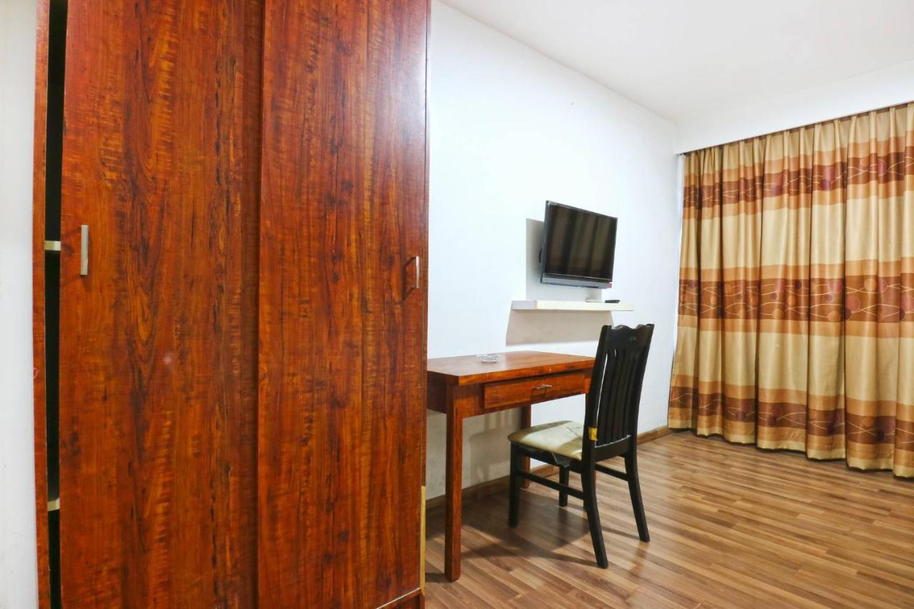 Lee Garden Hotel Medan Zewnętrze zdjęcie